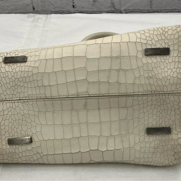 Rebecca Minkoff Women's Off-White Croc Leather Inner Pocket Tote Handbag - Picture 3 of 6